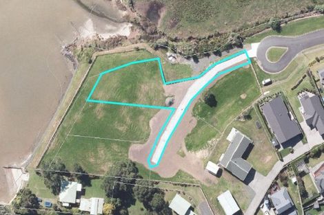 Photo of property in 25 Goble Road, Clarks Beach, 2679