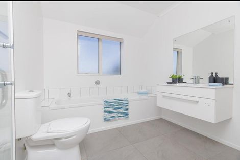 Photo of property in 24 Melksham Drive, Churton Park, Wellington, 6037