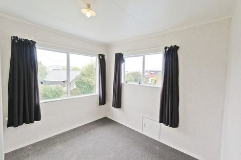 Photo of property in 24 Mccracken Avenue, Hillcrest, Hamilton, 3216