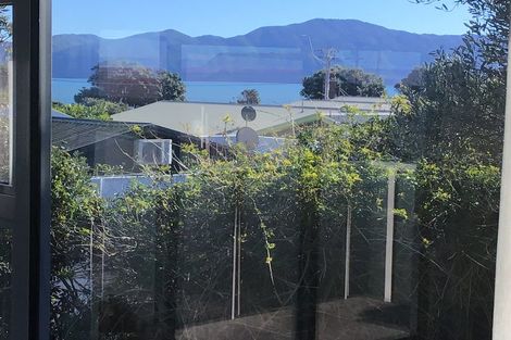 Photo of property in 1 Tahi Road, Paraparaumu Beach, Paraparaumu, 5032