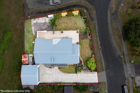 Photo of property in 2 Caesar Roose Drive, Glenview, Hamilton, 3206