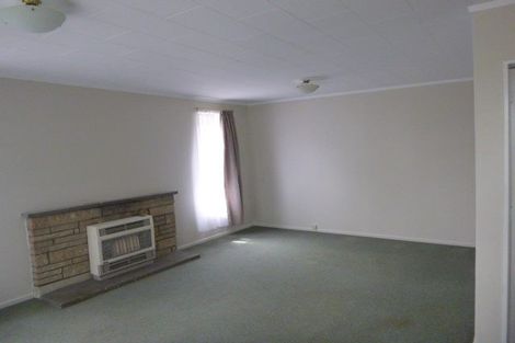 Photo of property in 14 Dakota Grove, Totara Park, Upper Hutt, 5018