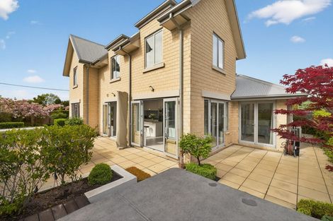 Photo of property in 1a Westburn Terrace, Burnside, Christchurch, 8041