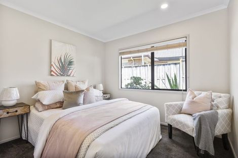 Photo of property in 13 Denim Place, Albany, Auckland, 0632