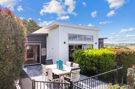 Photo of property in 205 Takahoa Drive, Kaiwaka, 0573