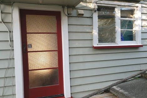 Photo of property in 44 Standen Street, Karori, Wellington, 6012