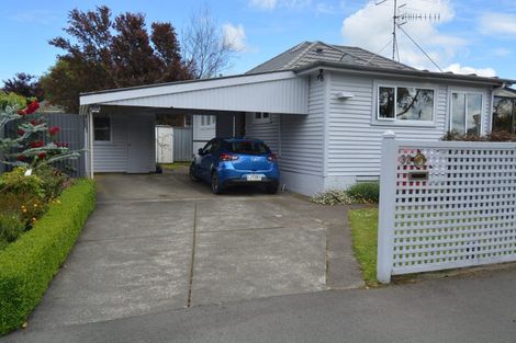 Photo of property in 32 Joseph Street, Waverley, Invercargill, 9810