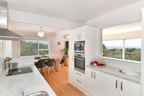 Photo of property in 27 Scott Road, Stanmore Bay, Whangaparaoa, 0932