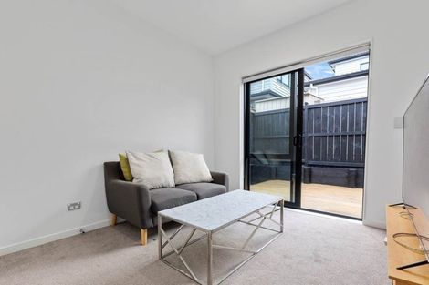Photo of property in 4 Puruatanga Drive, Flat Bush, Auckland, 2019