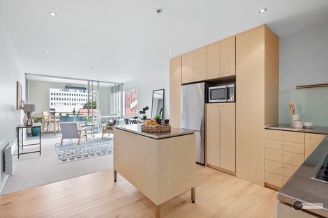 Photo of property in Sanctum Apartment, 10 Ebor Street, Te Aro, Wellington, 6011