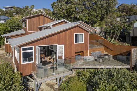 Photo of property in 61 Motuhoa Road, Tairua, 3508