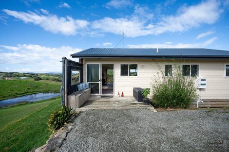Photo of property in 134 Heatley Road, Whakapirau, Maungaturoto, 0583