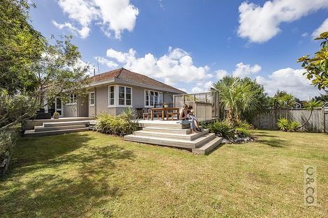Photo of property in 41 Riverhead Road, Kumeu, 0810