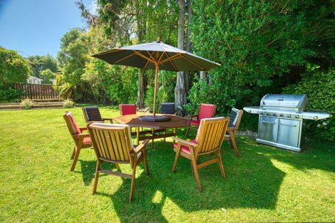 Photo of property in 37 Main South Road, Karoro, Greymouth, 7805