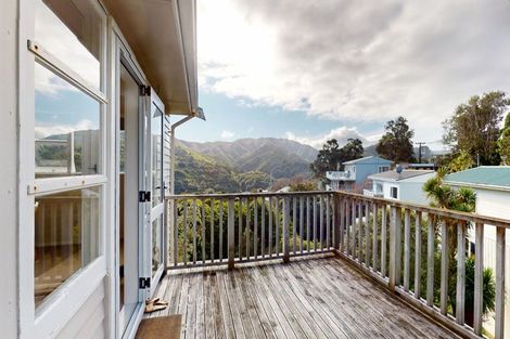 Photo of property in 20 Worcester Street, Wilton, Wellington, 6012