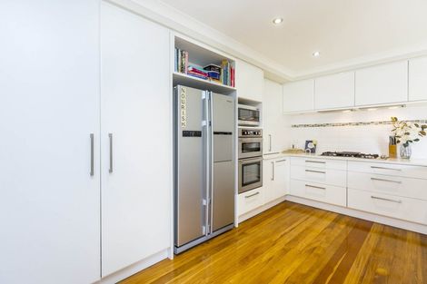 Photo of property in 21 Pempsey Street, Silverstream, Upper Hutt, 5019