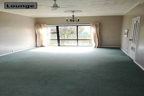 Photo of property in 115 Avonhead Road, Avonhead, Christchurch, 8042