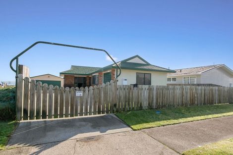 Photo of property in 17 Mansfield Road, Owhata, Rotorua, 3010