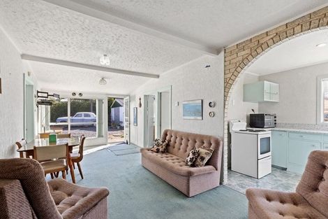 Photo of property in 18 Lake Terrace Road, Little River, 7591