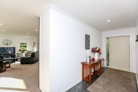 Photo of property in 91c Karina Road, Merrilands, New Plymouth, 4312