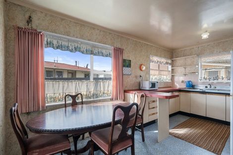 Photo of property in 22 Heather Street, Levin, 5510