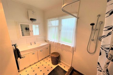 Photo of property in 5 Telfer Street, Balclutha, 9230