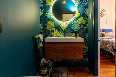 Photo of property in 25 Patanga Crescent, Thorndon, Wellington, 6011