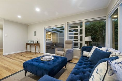 Photo of property in 1/25 Creamer Avenue, Belmont, Auckland, 0622