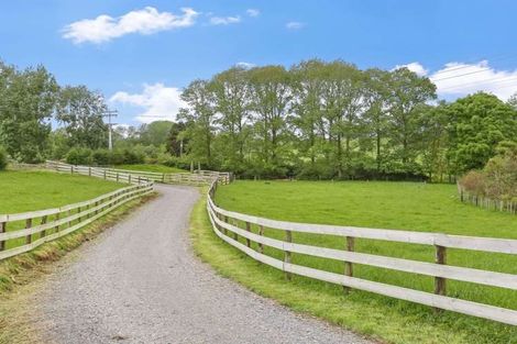 Photo of property in 317 Glenbrook Road, Kingseat, Pukekohe, 2679