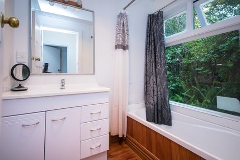 Photo of property in 6b Rolleston Street, Hokowhitu, Palmerston North, 4410