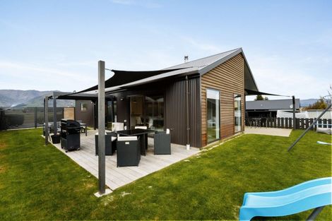 Photo of property in 12 Swan Street, Lake Hawea, Wanaka, 9382