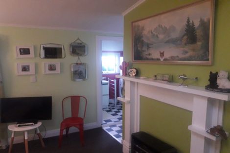 Photo of property in 49-51 Hankey Street, Mount Cook, Wellington, 6011