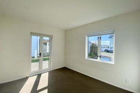 Photo of property in 63 Grove Road, Papakura, 2110