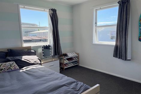 Photo of property in 114 Chartwell Avenue, Whangamata, 3620