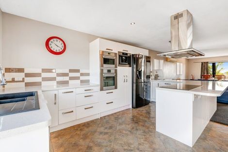 Photo of property in 105 Alec Craig Way, Gulf Harbour, Whangaparaoa, 0930