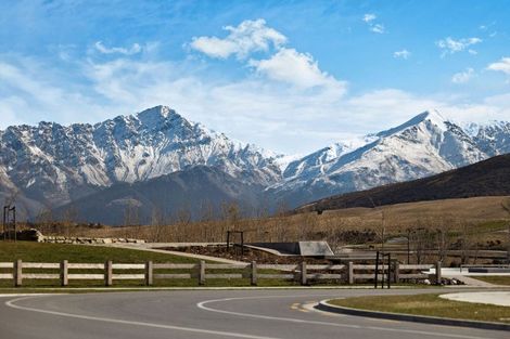 Photo of property in 150 Howden Drive, Jacks Point, 9371