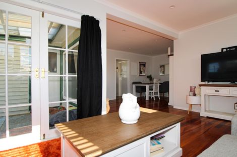 Photo of property in 36a Philip Street, Carterton, 5713