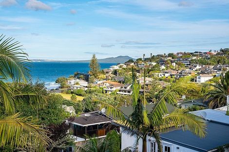 Photo of property in 19a Hyde Road, Rothesay Bay, Auckland, 0630