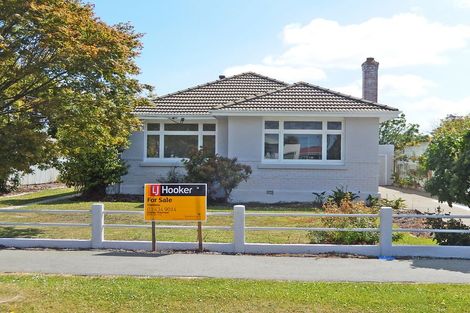 Photo of property in 32 Balmoral Street, Oamaru North, Oamaru, 9400
