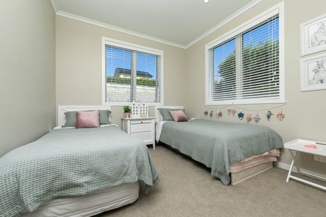 Photo of property in 98 Ahumoana Road, Okura Bush, Albany, 0794