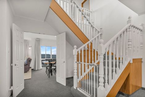 Photo of property in 12 Logan Place, Blenheim, 7201