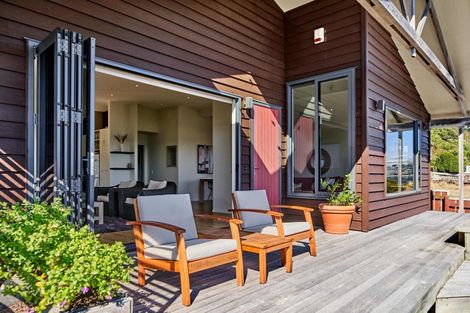 Photo of property in 43 Moana Road, Plimmerton, Porirua, 5026