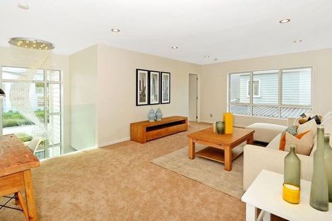 Photo of property in 20 Remuremu Street, Long Bay, Auckland, 0630