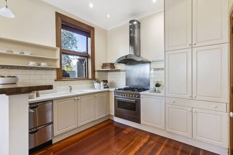 Photo of property in 54 Sarsfield Street, Herne Bay, Auckland, 1011