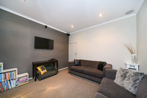 Photo of property in 1 Kimberley Grove, Westbrook, Palmerston North, 4412