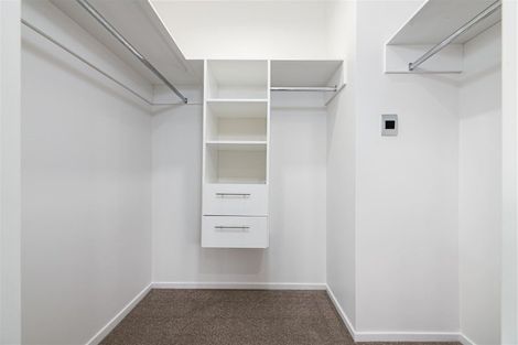 Photo of property in 17 Midhurst Avenue, Henderson, Auckland, 0612