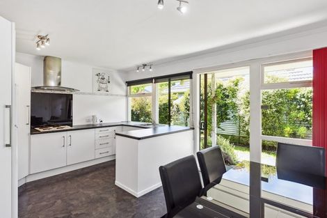 Photo of property in 35 Gray Avenue, Paraparaumu Beach, Paraparaumu, 5032