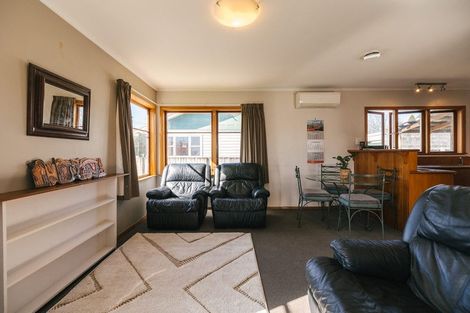 Photo of property in 15 Poole Street, Feilding, 4702