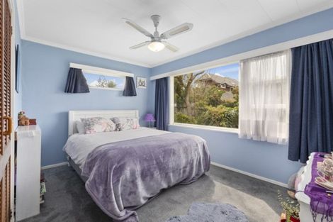 Photo of property in 13 Whites Line West, Woburn, Lower Hutt, 5010