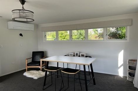 Photo of property in 25 Breton Grove, Kingston, Wellington, 6021